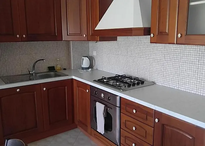 Avantis * Perivolia (Evia)